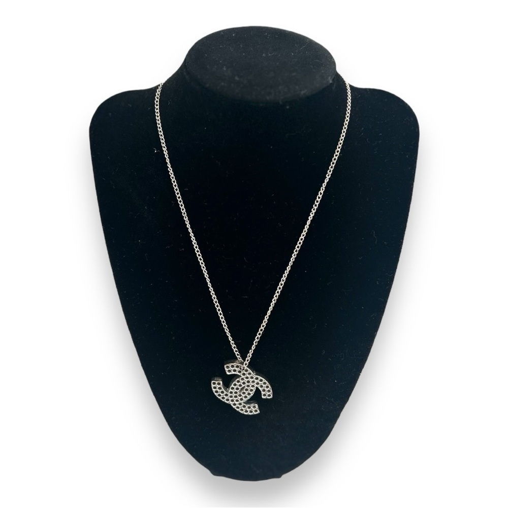 CHANEL COCO Mark CC Logo Motif silver necklace Chain